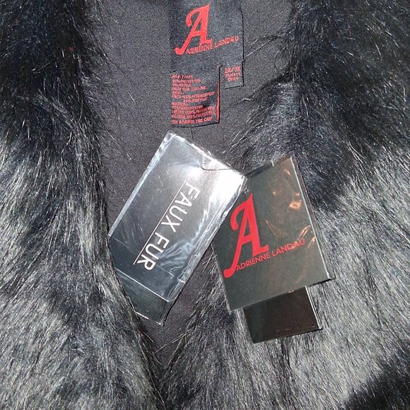 Adrienne Landau Faux Fur Collar Black Poncho/Cape - Size 2x-3x - NWT - Picture 11 of 12